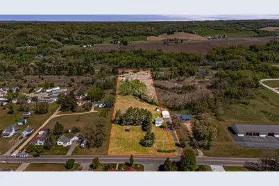 910 E Broadway St, Blair, WI 54616 - Photo 3
