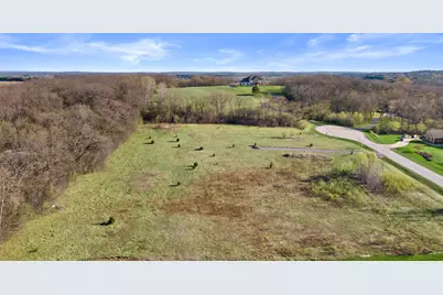 W310S3054  Katherine Ct, Genesee, WI 53189 - Photo 5