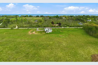14141 N Lake Shore Dr, Mequon, WI 53097 - Photo 51