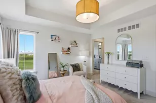 14141 N Lake Shore Dr, Mequon, WI 53097 - Photo 29