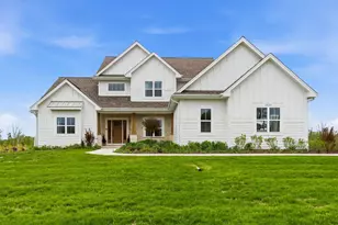 14141 N Lake Shore Dr, Mequon, WI 53097 - Photo 1