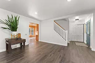 1140 Tanglewood Rd, Manitowoc, WI 54220 - Photo 11