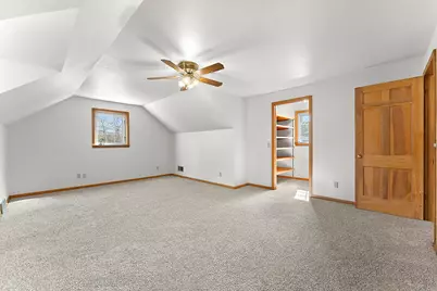 1140  Tanglewood Rd, Manitowoc, WI 54220 - Photo 33