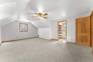 1140 Tanglewood Rd, Manitowoc, WI 54220 - Photo 33