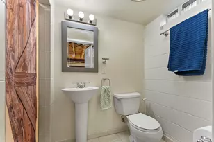 1140 Tanglewood Rd, Manitowoc, WI 54220 - Photo 39
