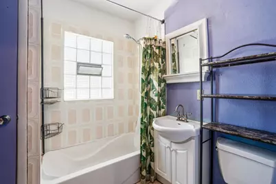 1211 S 6th St, Milwaukee, WI 53204 - Photo 7
