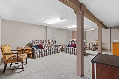 1334  Irving Cir, Manitowoc, WI 54220 - Photo 31