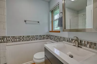 W3482  Washington Dr, Geneva, WI 53147 - Photo 13