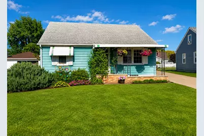 1907  22nd St, La Crosse, WI 54601 - Photo 1