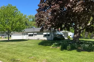 616 Rohda Dr, Racine, WI 53185 - Photo 1