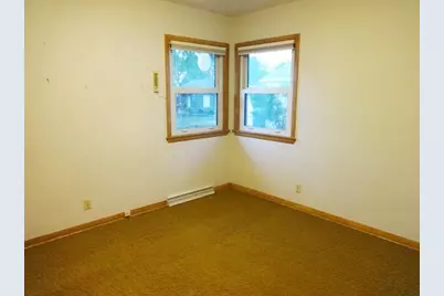 616  Rohda Dr, Racine, WI 53185 - Photo 13