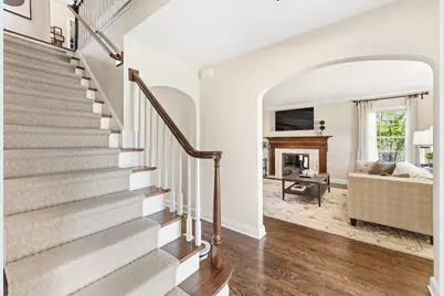 4635 N Wildwood Ave, Whitefish Bay, WI 53211 - Photo 3