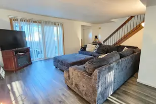 6987 W Glenbrook Rd, Milwaukee, WI 53223 - Photo 3