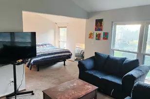 6987 W Glenbrook Rd, Milwaukee, WI 53223 - Photo 9