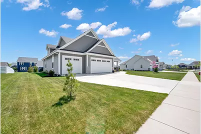 184  Winterberry Ln, Grafton, WI 53024 - Photo 41