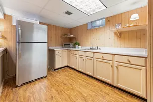 824 E Glen Ave, Whitefish Bay, WI 53217 - Photo 53