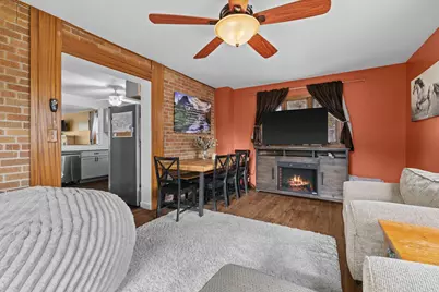 613  Parish St, Delavan, WI 53115 - Photo 27