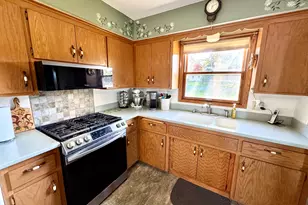 N96W19827 County Line Rd, Menomonee Falls, WI 53051 - Photo 7