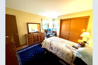 N96W19827  County Line Rd, Menomonee Falls, WI 53051 - Photo 9