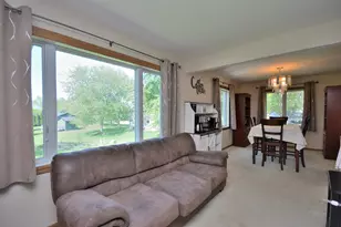 N97W16844 Chippewa Dr, Germantown, WI 53022 - Photo 13