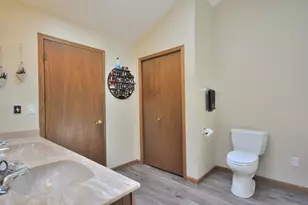 N97W16844 Chippewa Dr, Germantown, WI 53022 - Photo 19