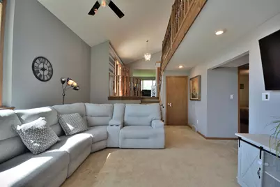 N97W16844  Chippewa Dr, Germantown, WI 53022 - Photo 5