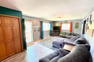 29941 Greenleaf Dr, Burlington, WI 53105 - Photo 7