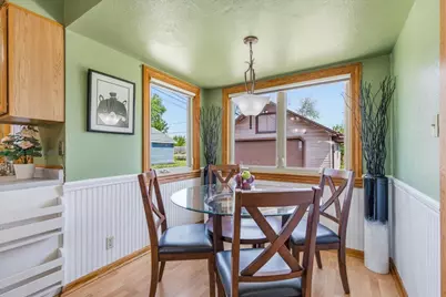 N89W15140  Jefferson Ave, Menomonee Falls, WI 53051 - Photo 7