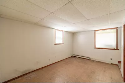 1016 E Land Pl #1018, Milwaukee, WI 53202 - Photo 11