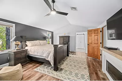 345 N Elm Grove Rd #B, Brookfield, WI 53005 - Photo 23