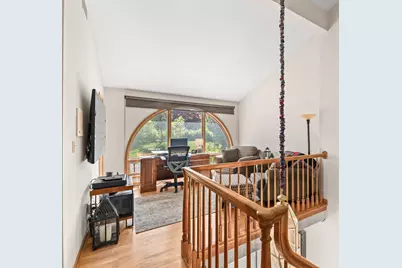 345 N Elm Grove Rd #B, Brookfield, WI 53005 - Photo 21