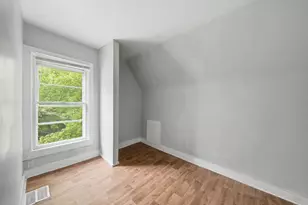 2911 N 6th St, Milwaukee, WI 53212 - Photo 33