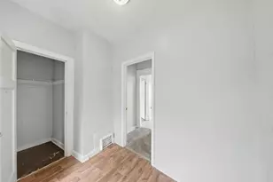 2911 N 6th St, Milwaukee, WI 53212 - Photo 31