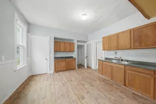 2911 N 6th St, Milwaukee, WI 53212 - Photo 3