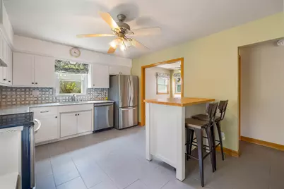 3671 E Whittaker Ave, Cudahy, WI 53110 - Photo 5