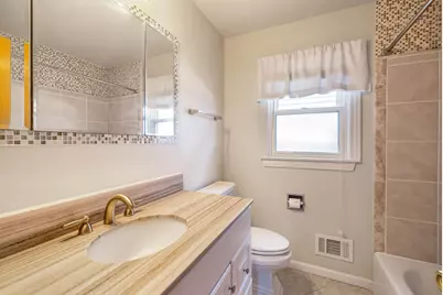 3671 E Whittaker Ave, Cudahy, WI 53110 - Photo 9