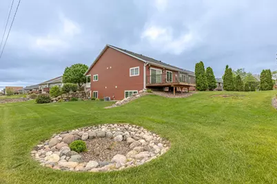 827  Barson Ct #23, Onalaska, WI 54650 - Photo 51