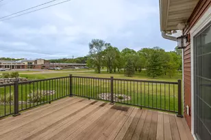 827 Barson Ct, Onalaska, WI 54650 - Photo 39