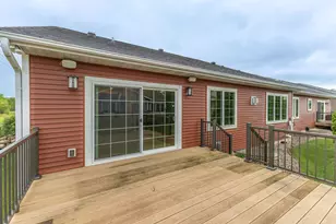 827 Barson Ct, Onalaska, WI 54650 - Photo 41