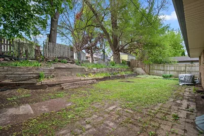 227 S Hine Ave, Waukesha, WI 53188 - Photo 39