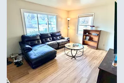 6434 N 101st St #6436, Milwaukee, WI 53224 - Photo 7