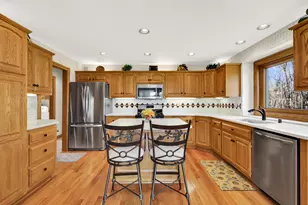 W191S6834 Bluegrass Dr, Muskego, WI 53150 - Photo 19