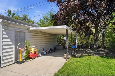 4744 W Montrose Ave, Milwaukee, WI 53219 - Photo 27