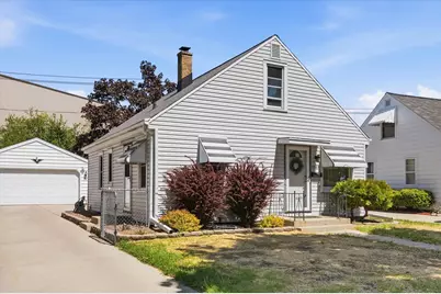 4744 W Montrose Ave, Milwaukee, WI 53219 - Photo 1