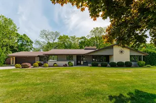 W124S6438 Hawthorne Rd, Muskego, WI 53150 - Photo 1