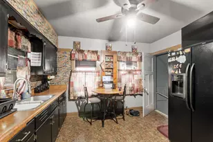 1128 W Capitol Dr, Milwaukee, WI 53206 - Photo 3