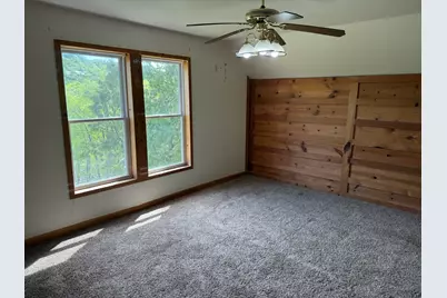 429  Bench St, Lynxville, WI 54626 - Photo 17