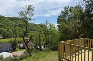 429 Bench St, Lynxville, WI 54626 - Photo 23