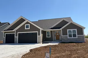 503 Talbot's Woods Dr, Dousman, WI 53066 - Photo 1