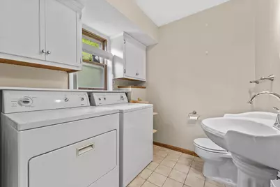 9133 N Silver Brook Ln, Brown Deer, WI 53223 - Photo 47